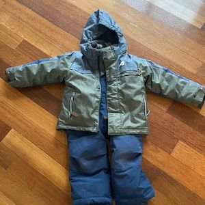 Perlimpinpin 3T snowsuit